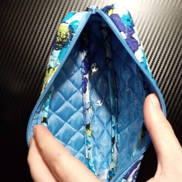 NWOT Vera Bradley Blue Floral Cosmetic Bag Set - Picture 5 of 9